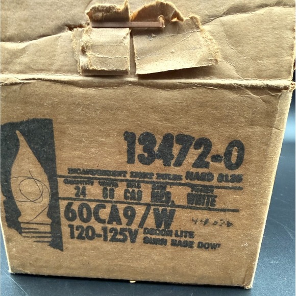 16 Vintage Sylvania DÉCOR II Decorative Incandescent Lamps 60 Watt Bulbs - NOS - Picture 9 of 11